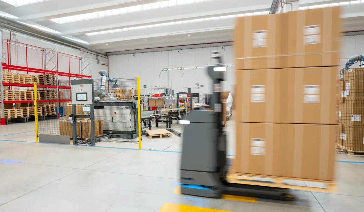 MiR1200 Pallet Jack