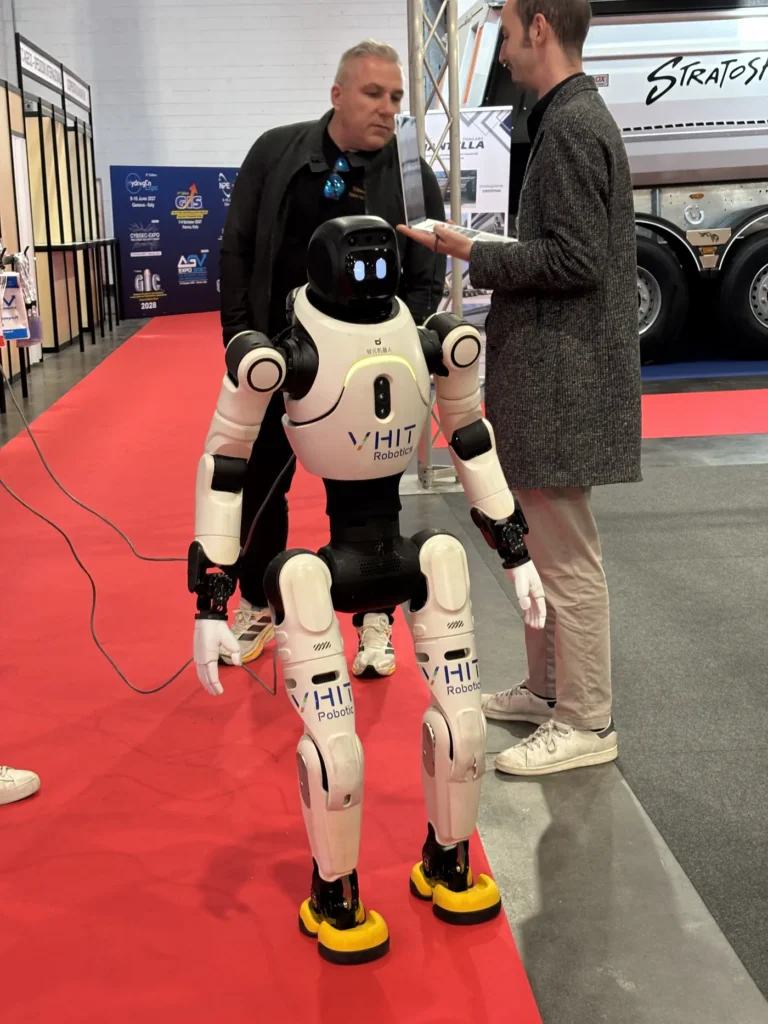 AGV Expo 2026 umanoide